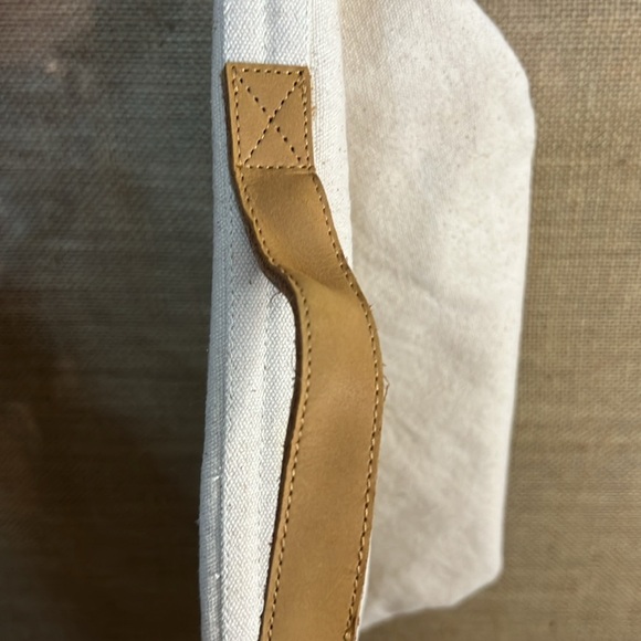 ROOLE- Salt Canvas Briefcase Portfolio with Leather Strap and Snap Closure NWOT - Picture 7 of 7